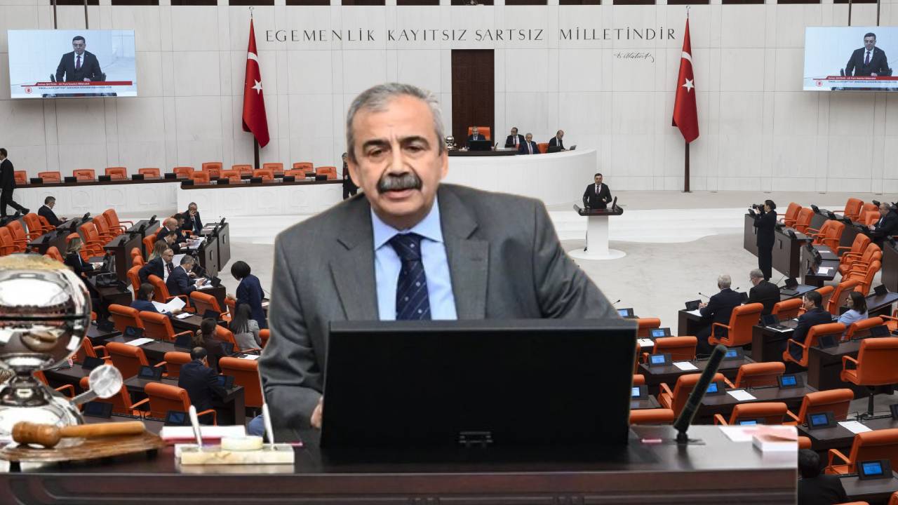 Sırrı Süreyya Önder'den Kobanê Davası'nda cezalara tepki: AKP'nin yargılanmasının ön iddianamesidir