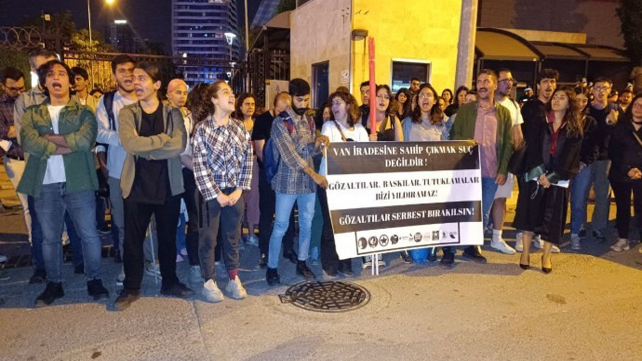 İzmir, İstanbul  ve Manisa'da gözaltına alınanlardan 18'i tutuklandı