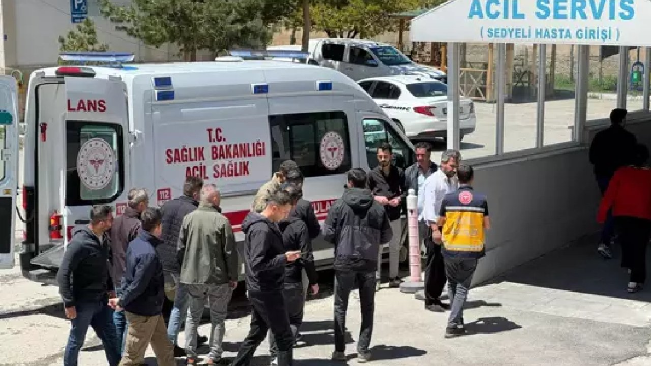 Van'da askeri araç devrildi: Altısı ağır, 11 yaralı