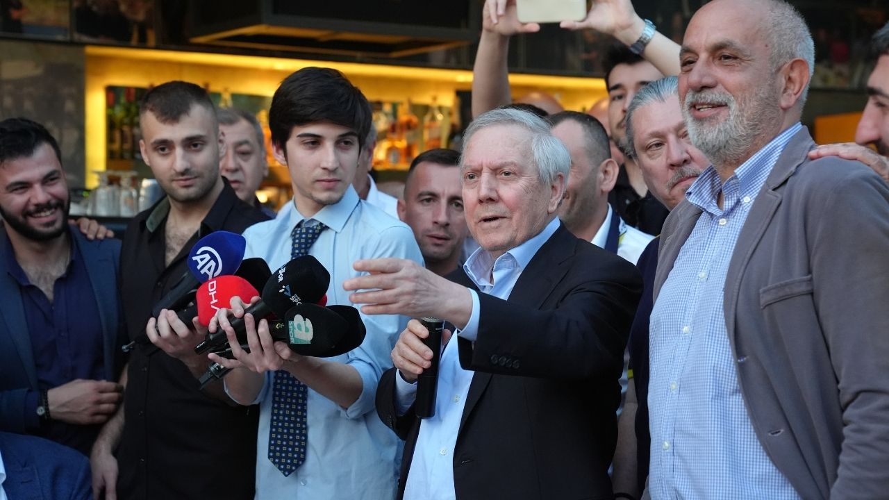Aziz Yıldırım: Seçimi kaybederiz ama yine de Fenerbahçe şampiyon olsun