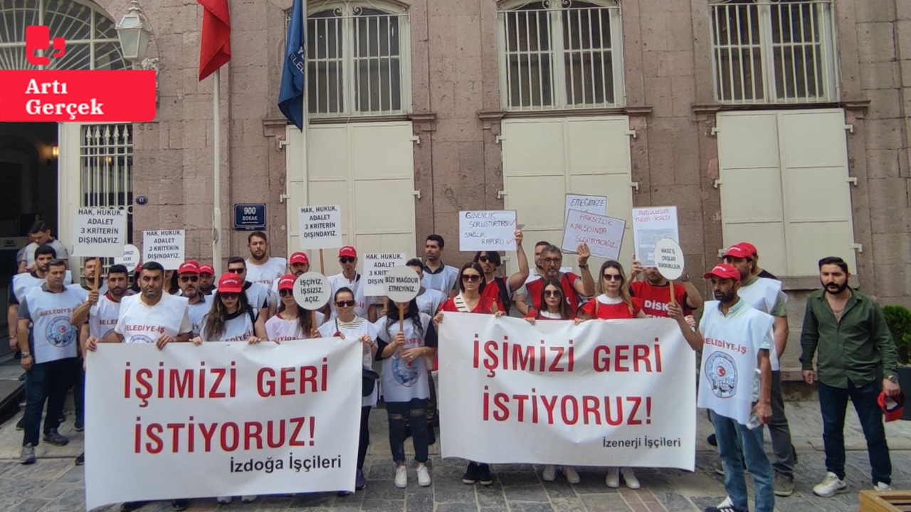 Üç ayda 2 bin 221 personel işe alınmıştı: İşten çıkarılan işçiler İzmir Büyükşehir Belediyesi önünde eylemde