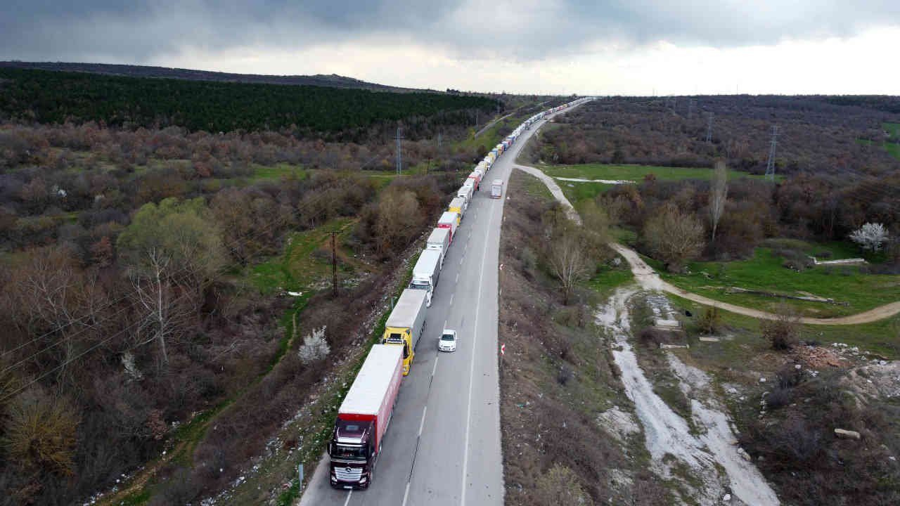 Bulgaristan sınırında 24 kilometrelik Schengen kuyruğu