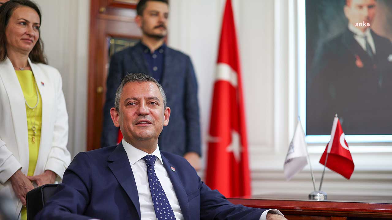 Özgür Özel'den Erdoğan ve Bahçeli'ye telefon