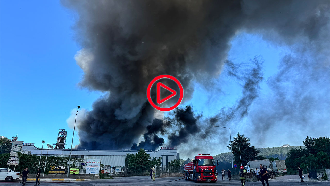 Tuzla'da fabrika yangını: Müdahale ediliyor