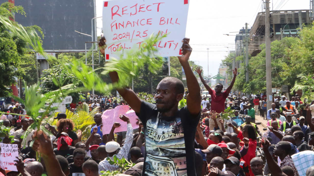 Kenya'da vergi artışına karşı isyan çıktı: 'Ekonomik diktatörlüğe hayır'