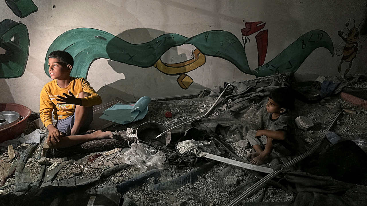 Save the Children: Gazze 'çocuk mezarlığı'na döndü, 21 bine yakın çocuk kayıp