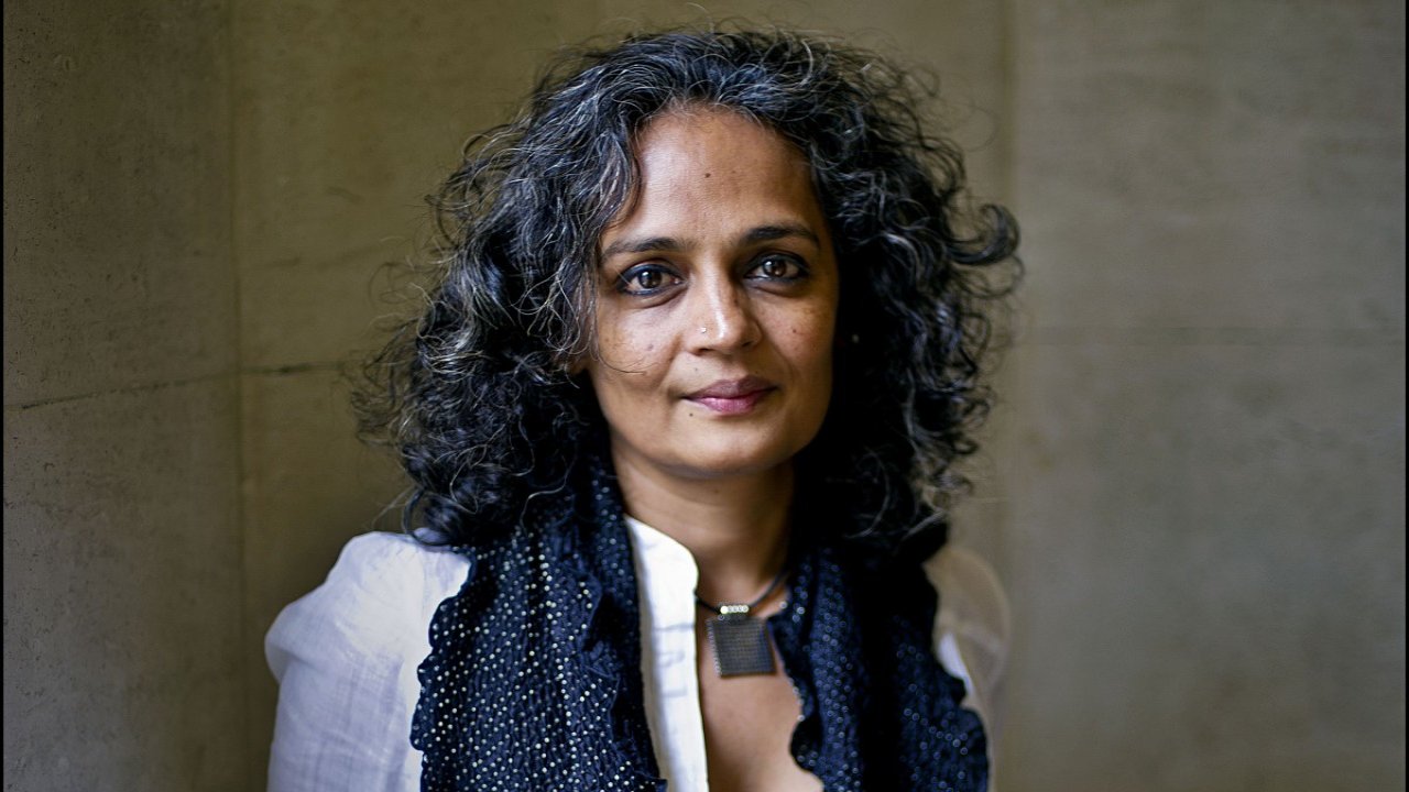 PEN Pinter Ödülü'nün bu yılki sahibi Arundhati Roy oldu