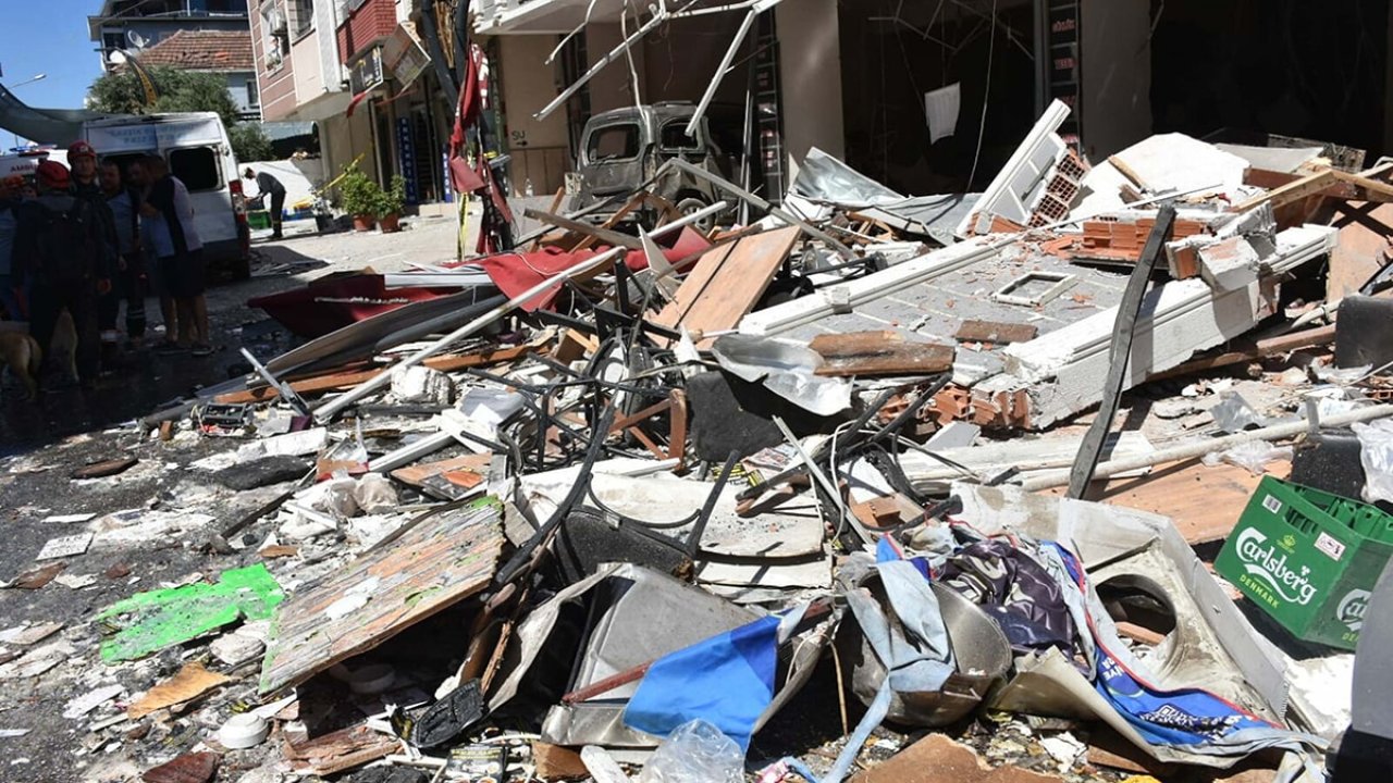 İzmir'de patlamanın meydana geldiği lokantanın sahibi gözaltına alındı