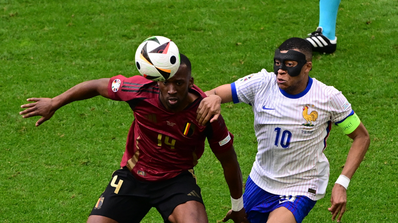 EURO 2024 | Belçika kendi kalesine gol atınca çeyrek finale Fransa çıktı