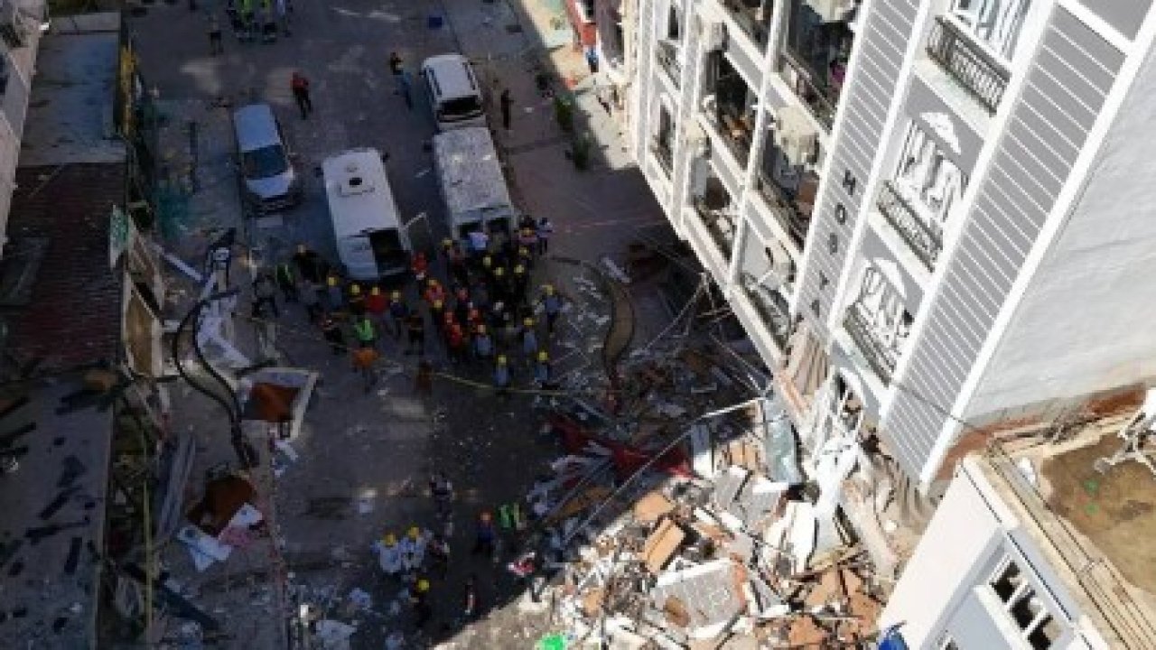 İzmir'de 5 kişinin öldüğü patlamaya ilişkin iki şüpheli tutuklandı