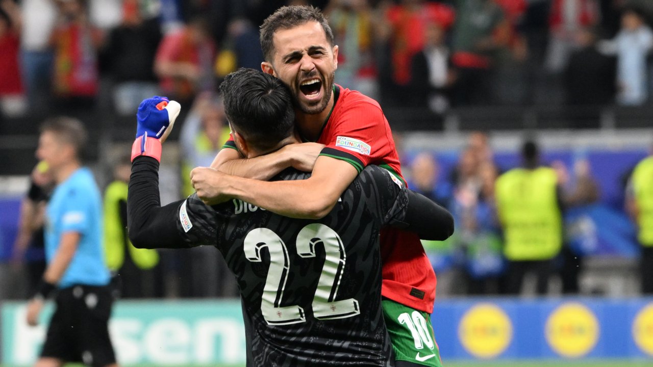 Portekiz çeyrek finalde: Kaleci Diogo Costa 3 penaltı kurtardı