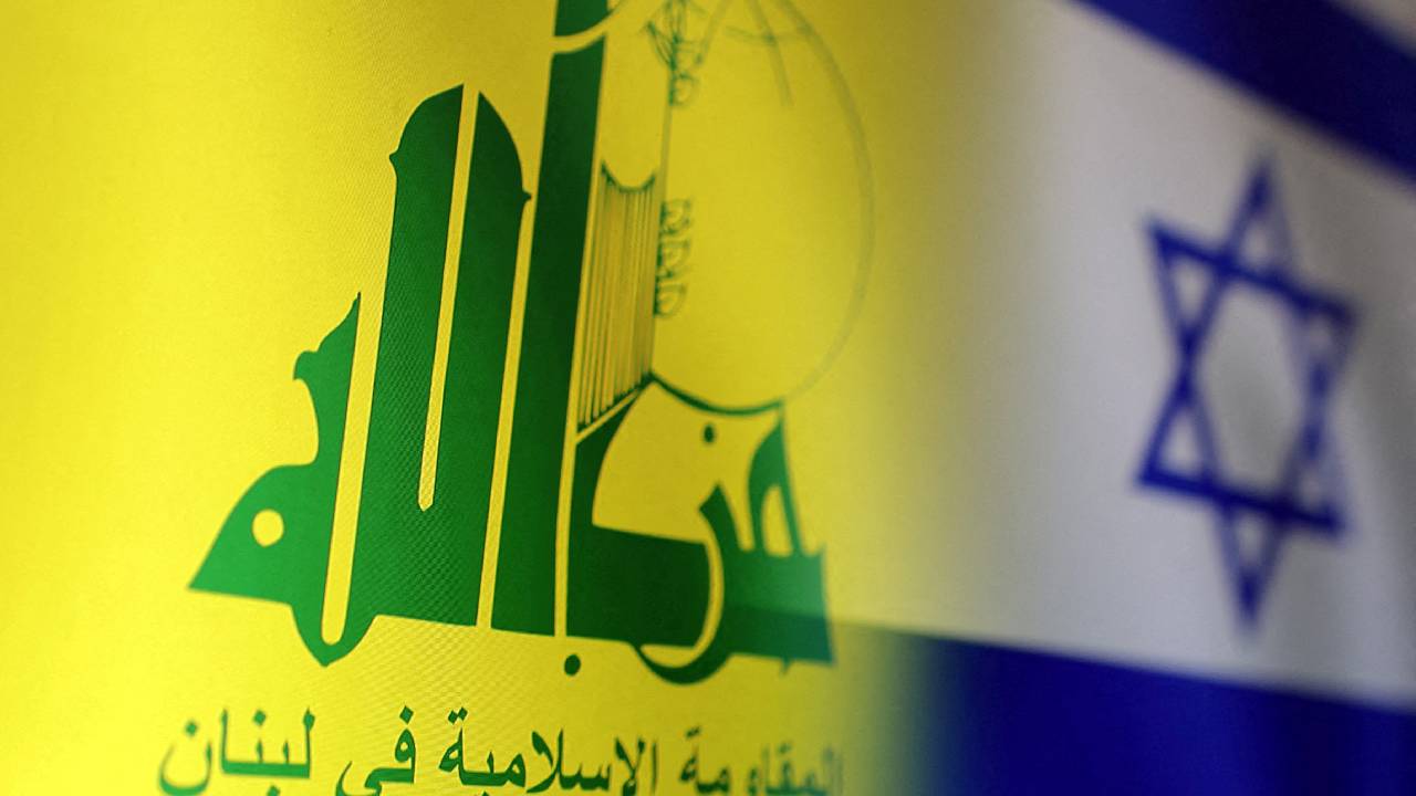 Hamaney'in danışmanı: İran ile Direniş Ekseni'nin tüm üyeleri, İsrail'le savaş durumunda Hizbullah'ı destekleyecek