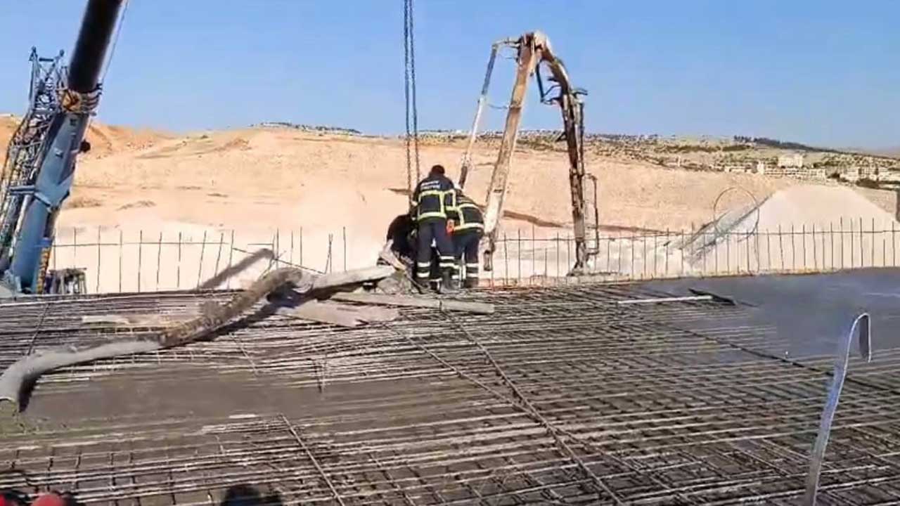 Mardin'de iş cinayeti: Beton mikseri altında kalan işçi öldü