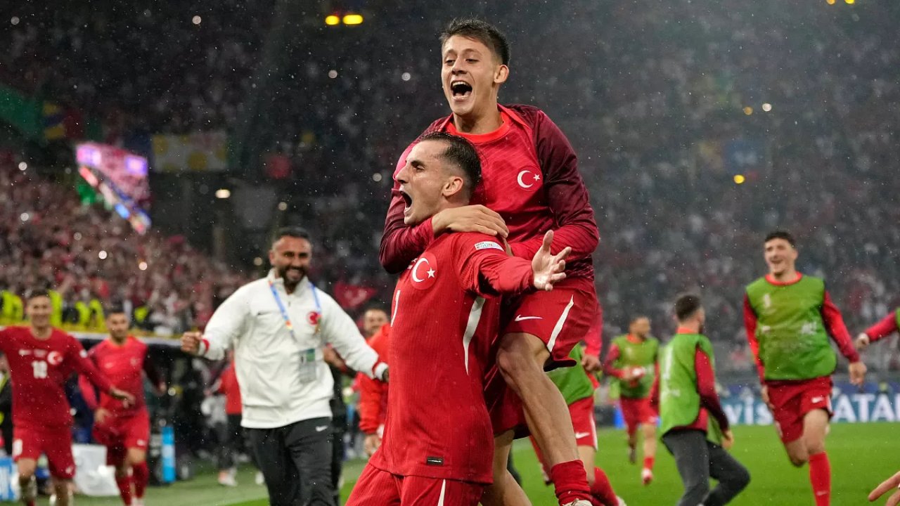 Türkiye’nin çeyrek final maçı, Beşiktaş Tüpraş Stadyumu’nda yayınlanacak