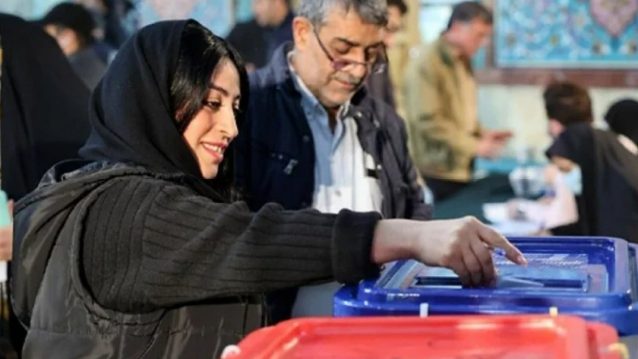 İran’da seçimlerin ikinci turu bugün yapılacak