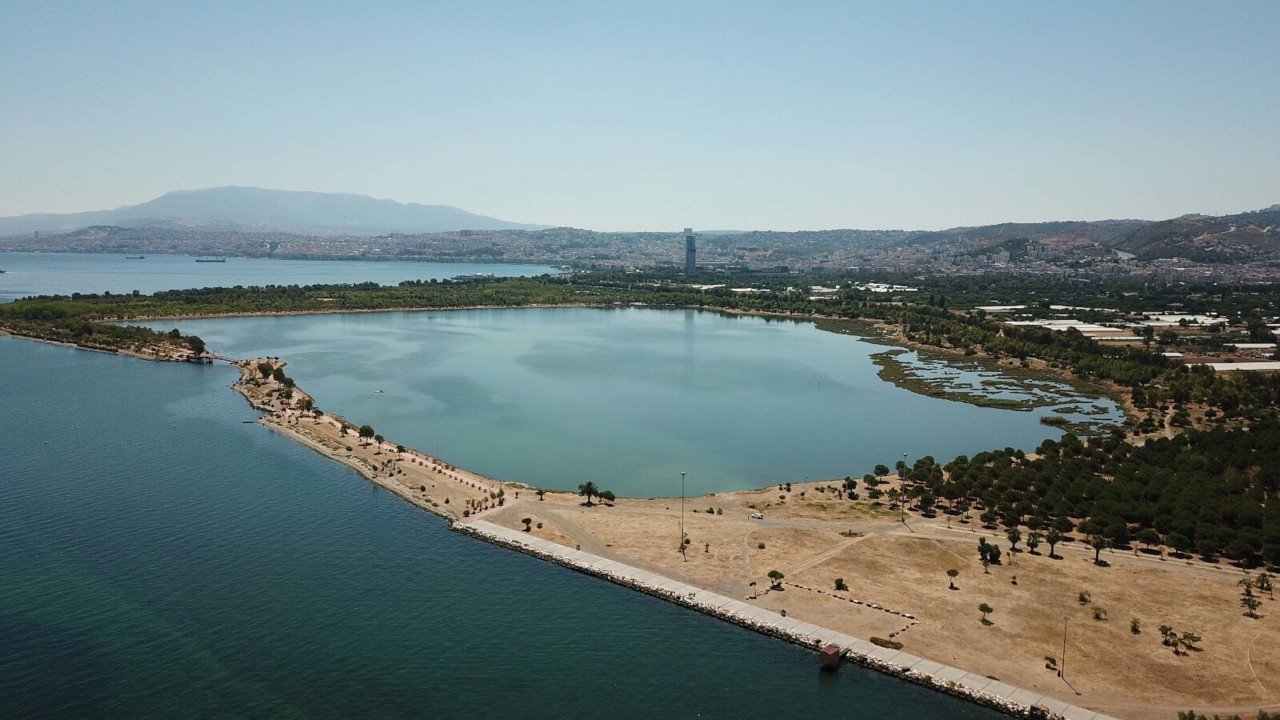 İzmir her yıl 1.5 santim çöküyor: 50 yıl sonra deniz suları Basmane'ye gelebilir
