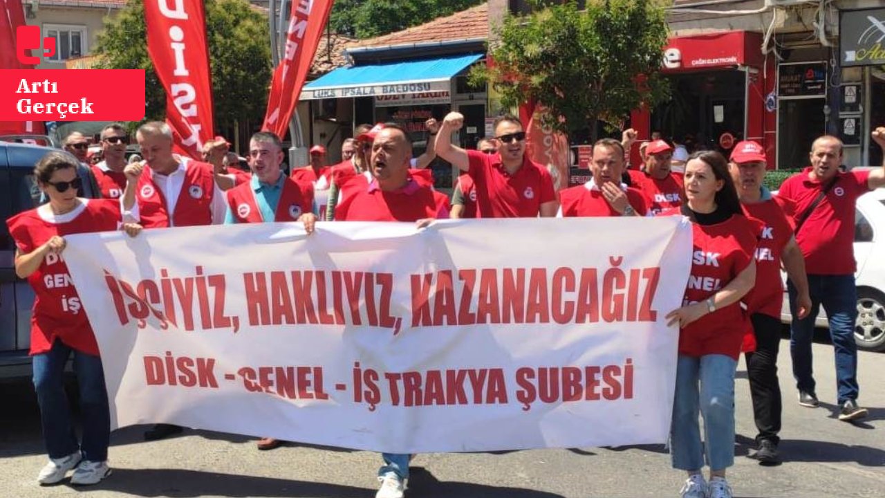 İpsala'da AKP'li başkan 119 işçiyi işten çıkardı: DİSK, belediyenin önünde süresiz oturma eylemi başlattı