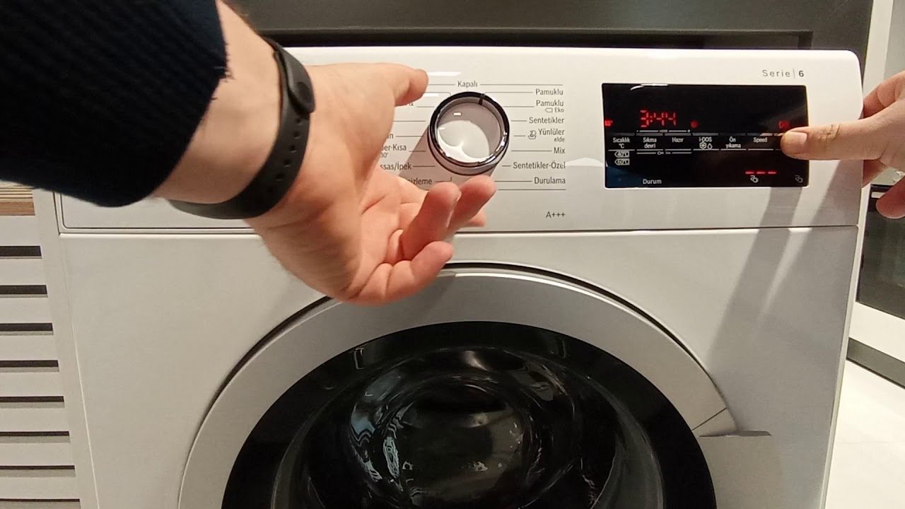 Çamaşır makinenizdeki kötü kokulardan kurtaran yöntem! İşe yarıyor