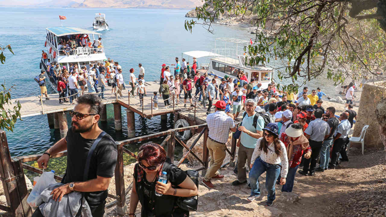 Van’da İranlılara özel festival düzenlenecek