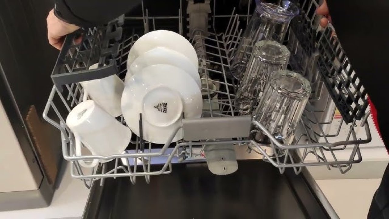 Bulaşık makinesinden çıkan bulaşıkları hızlıca kurutmanızı sağlayacak tüyo