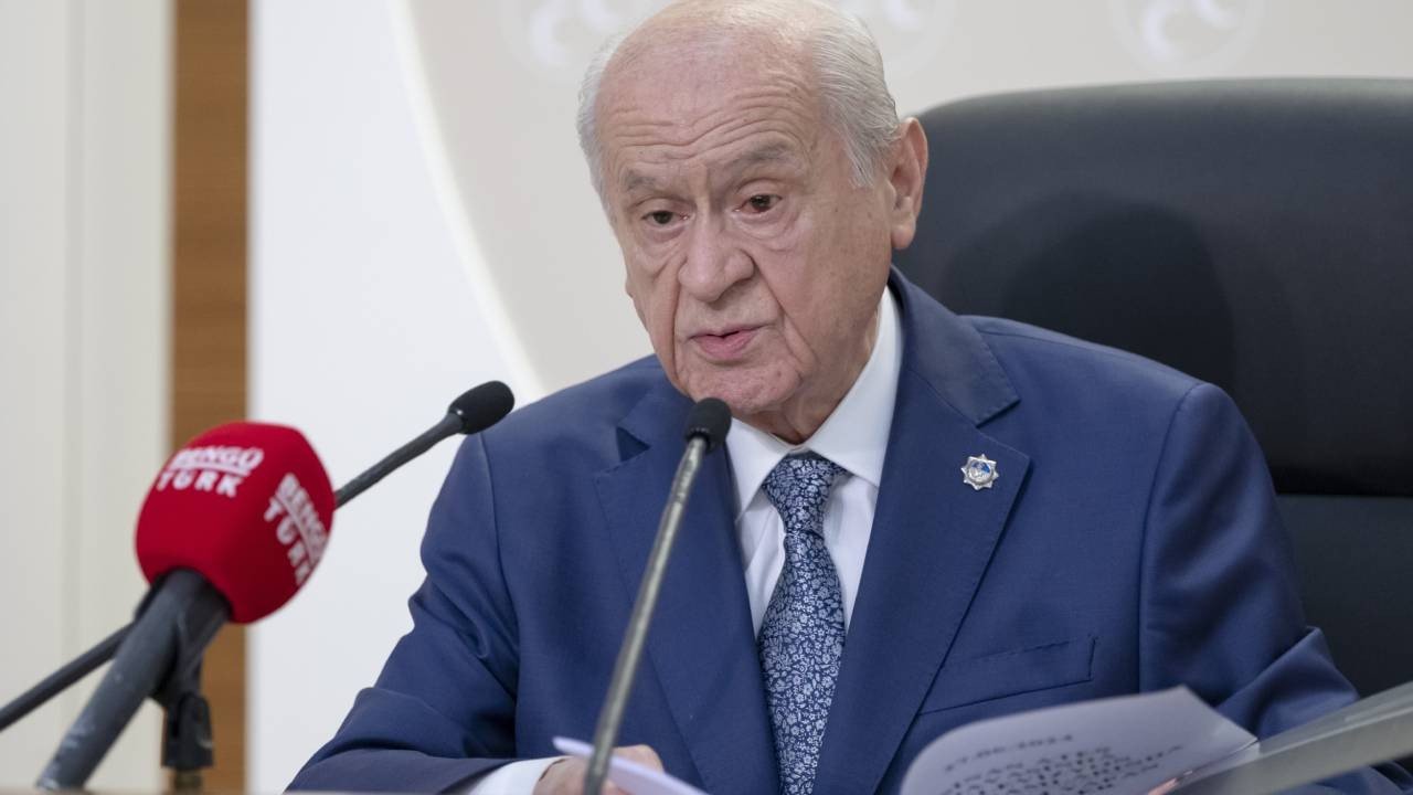 Bahçeli'den Özgür Özel'e 'rakı 140 lira olacak' tepkisi: Deli saçması