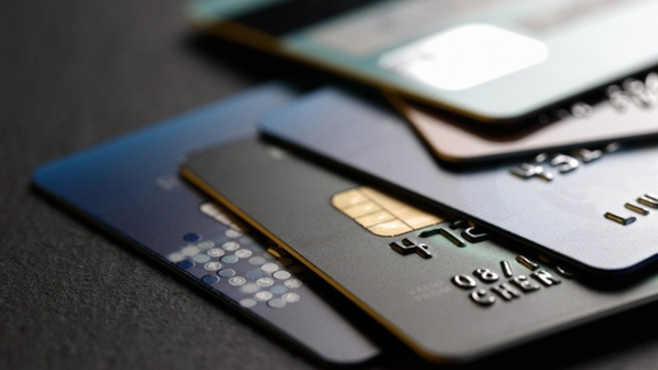 Kredi çekenler geri ödeyemiyor: Batık kredi kartı borçları bir yılda yüzde 245 arttı