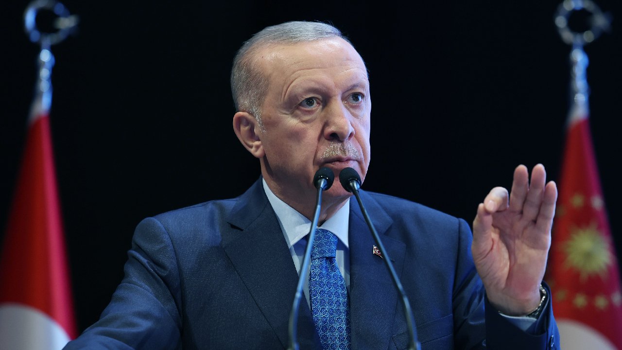 Erdoğan'dan 'katliam yasası'na 'evet' diyen vekillere tebrik: Kısa sürede hal yoluna koyacağız