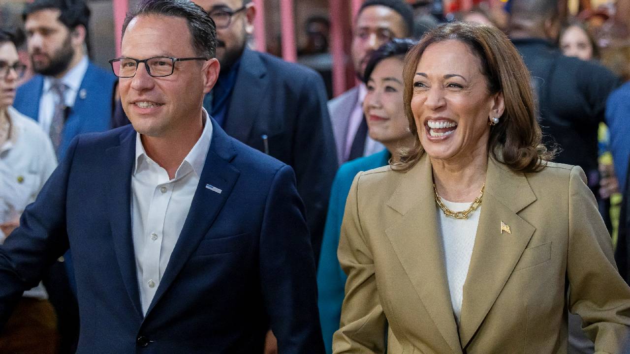 Demokrat Parti, Kamala Harris'i resmen başkan adayı seçti; sıra resmen ilan edilmesinde