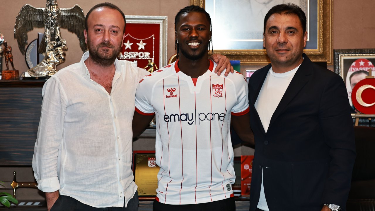 Sivasspor Keita Balde'yi renklerine bağladı