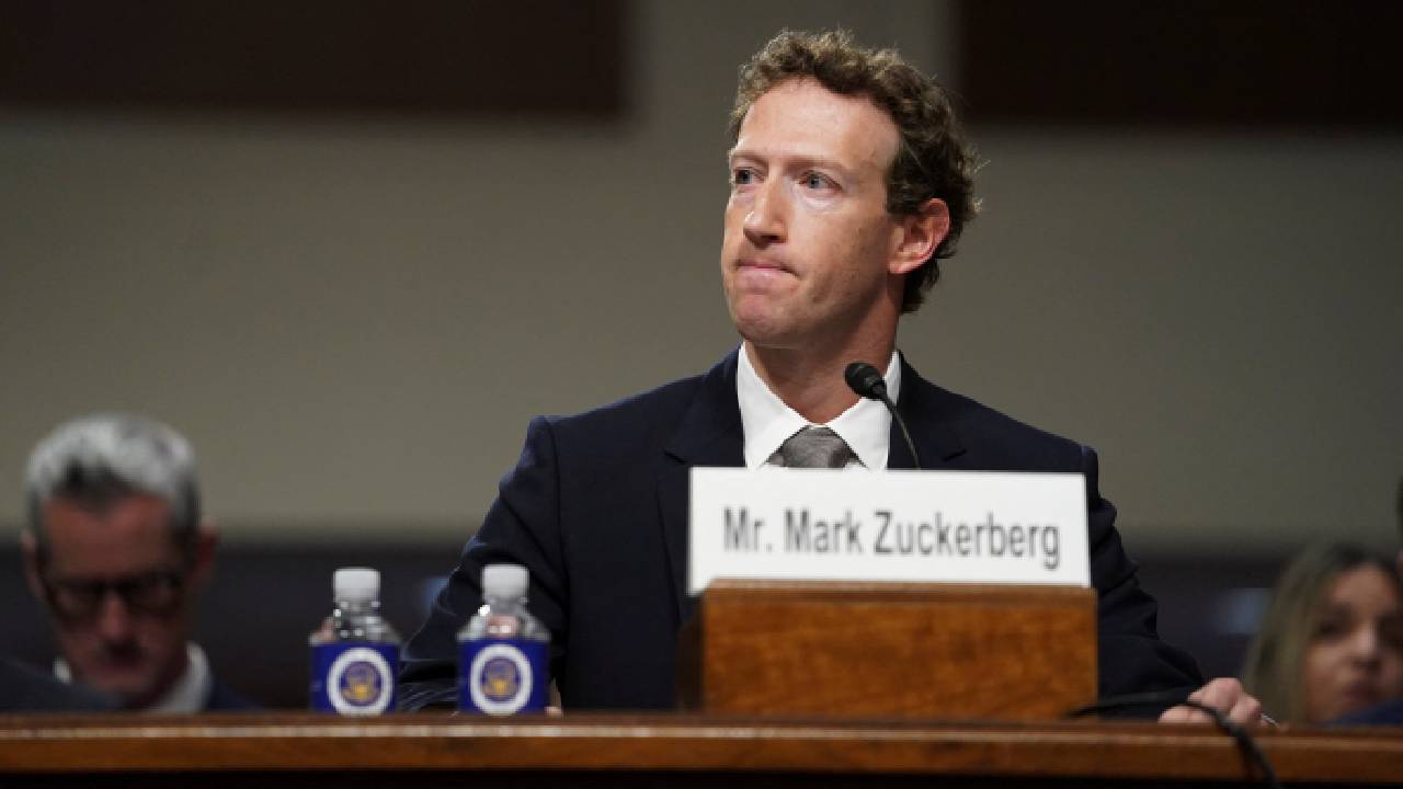 Meta CEO'su Zuckerberg: Biden yönetiminin baskısına boyun eğip Hunter Biden ve Kovid içeriklerini sansürledik