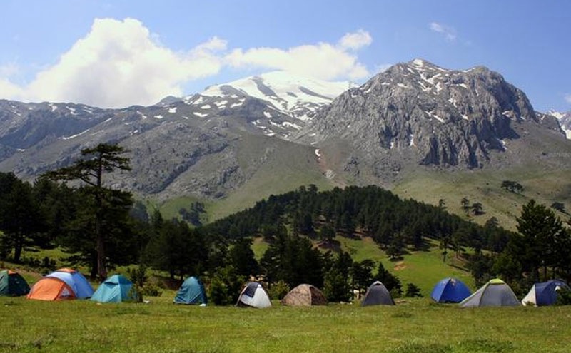 Dedegöl Dağı'nda maden aramaya izin