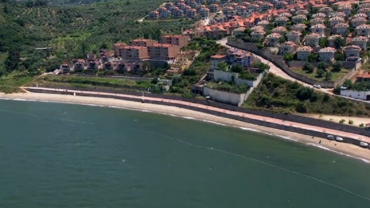 İstanbul'un yanı başında. Bu ilçeye gelenler ayrılırken çok üzülüyor