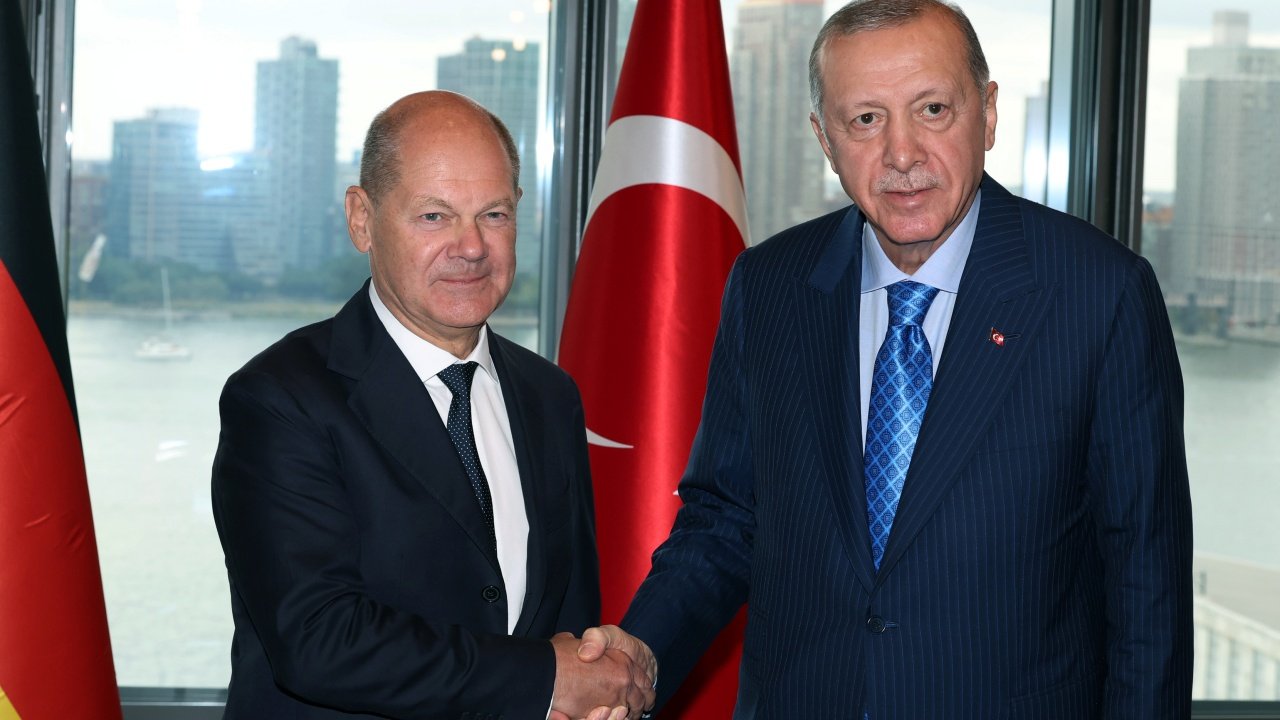 Erdoğan, Scholz ile görüştü: Ana gündem Akkuyu Nükleer Santrali