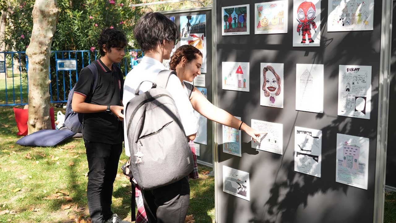 Kadıköy Çizgi Festivali renkli etkinliklerle başladı