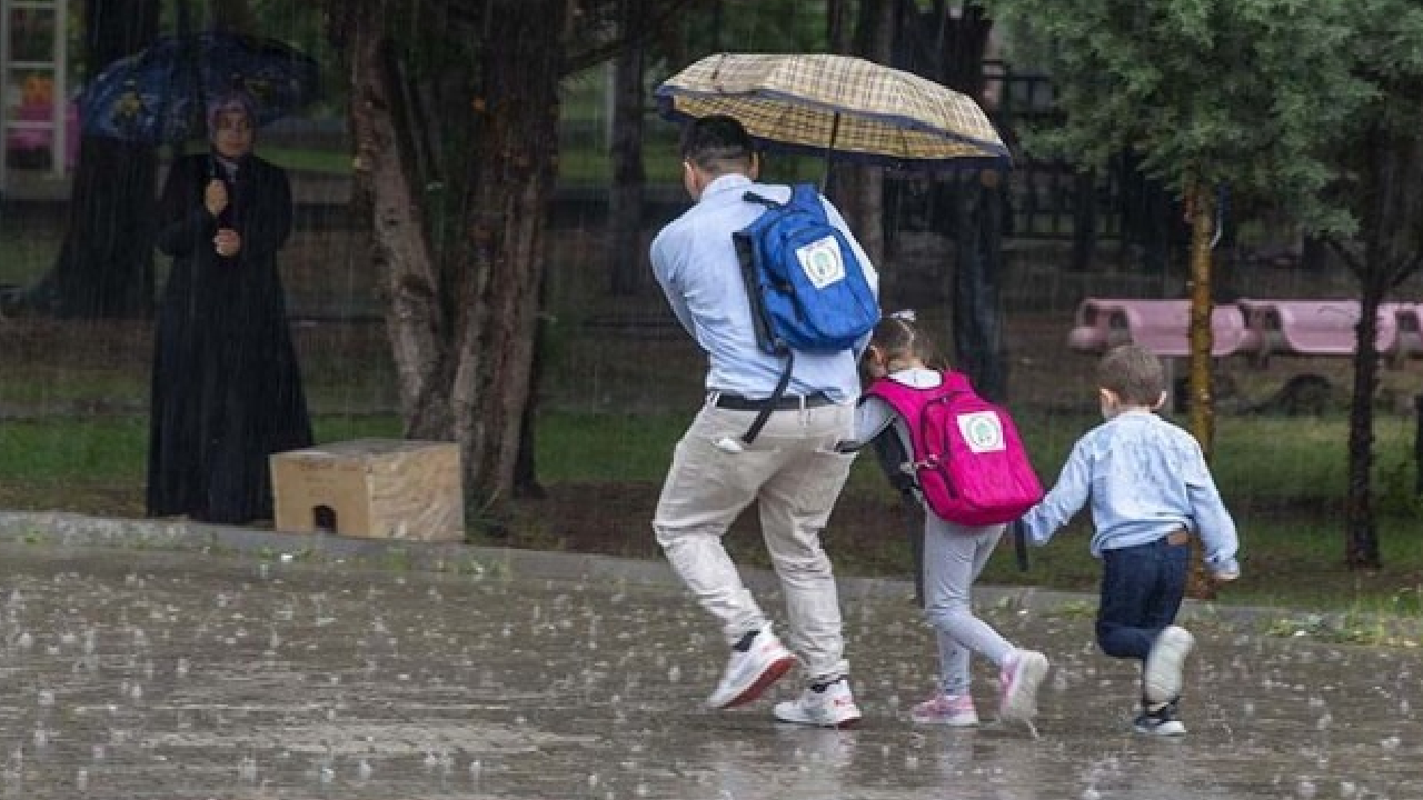 İki kentte eğitime bir gün daha ara