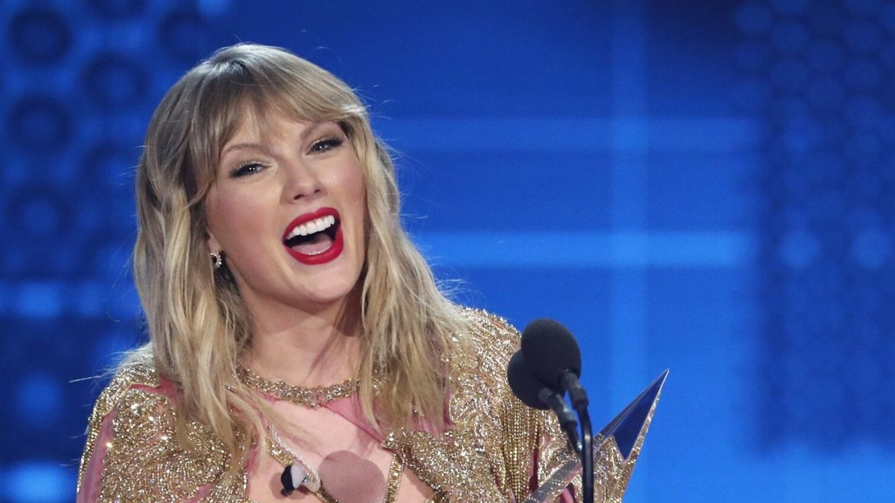 Taylor Swift, İngiltere'yi karıştırdı: Bakanlar ve Başsavcı polise baskı yaptı iddiası