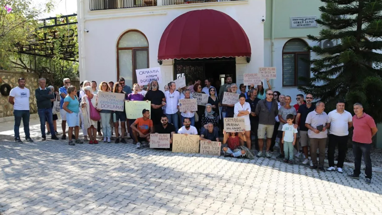 Antalya'da, Likya yolunu tehdit eden ihale düştü