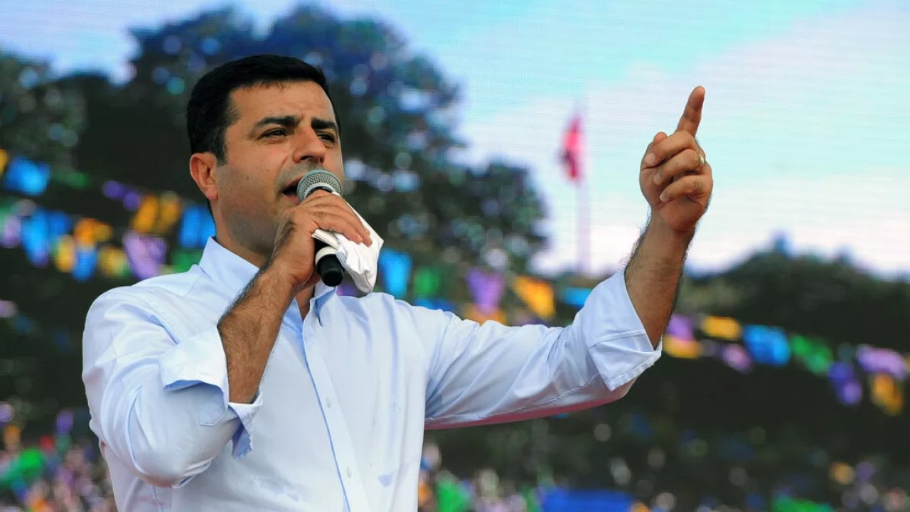 Selahattin Demirtaş'tan  'Kadınların Çığlığını Duyuyoruz' bildirisi: 'Toplumsal barış için buradan başlayalım'