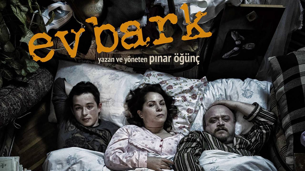 Pınar Öğünç imzalı kısa film 'EVBARK' Mubi Türkiye'de gösterimde