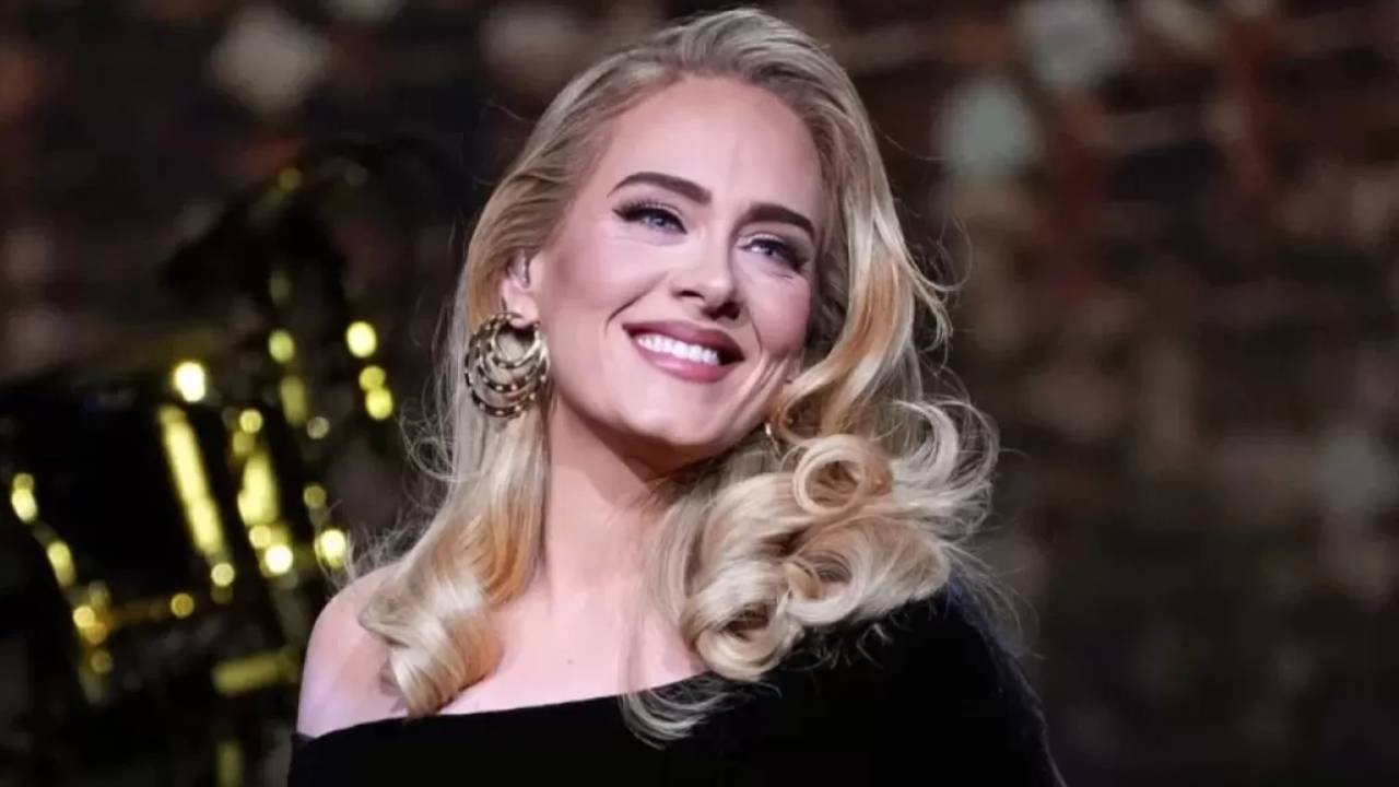 Adele'e yanlış ilaç tedavisi uygulandı: 'Sol kulağım kısmen sağır kaldı'