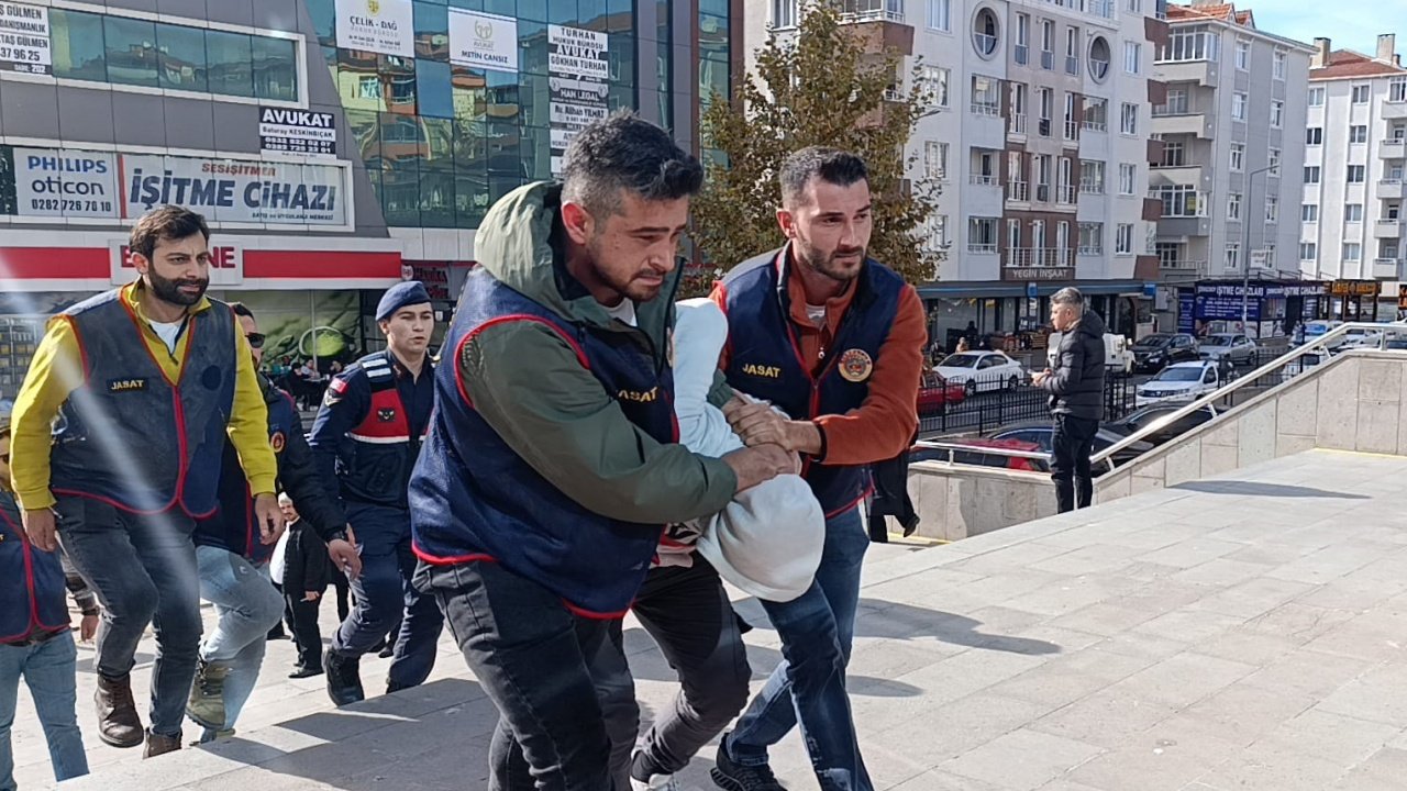 Tekirdağ'da dokuz aylık bebeğe cinsel istismar: Anne ve baba tutuklandı