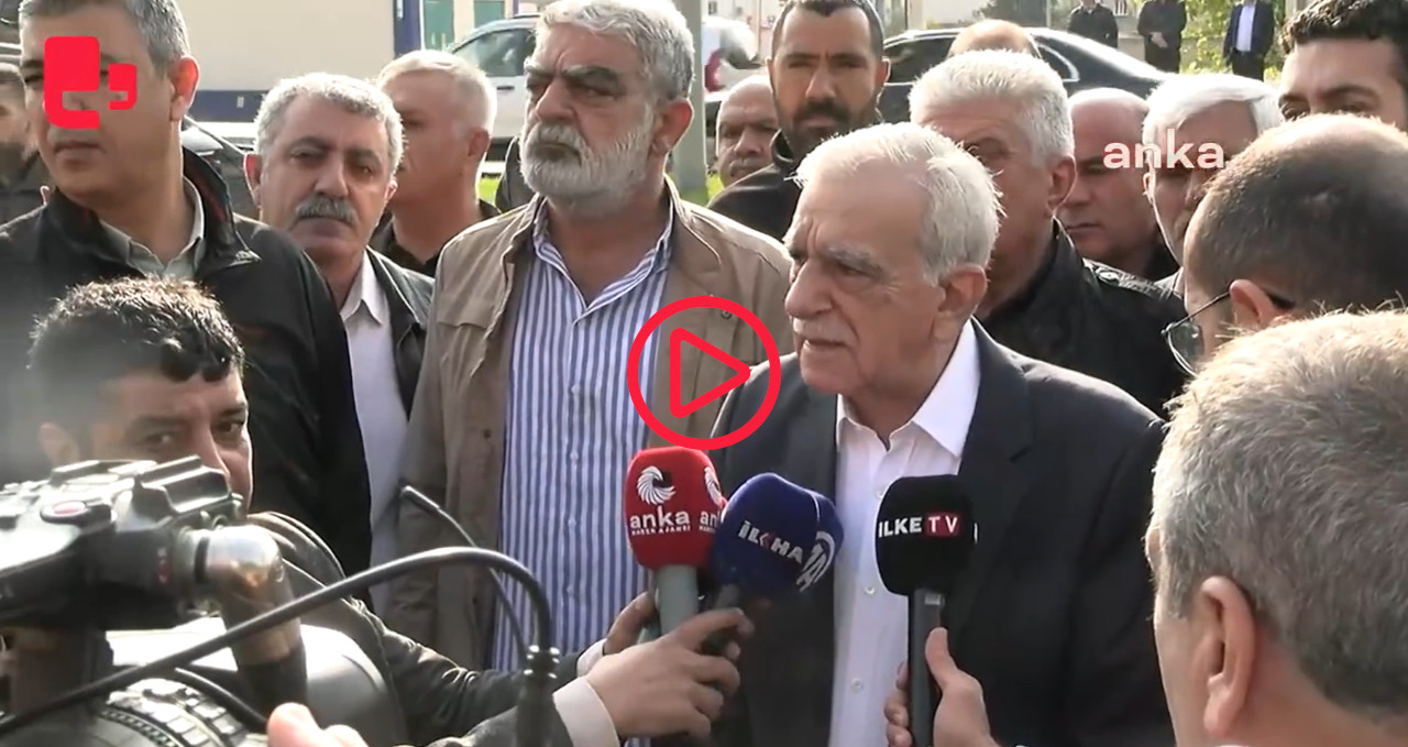 Ahmet Türk'ten Mardin Belediyesi'nin önünde toplanma çağrısı