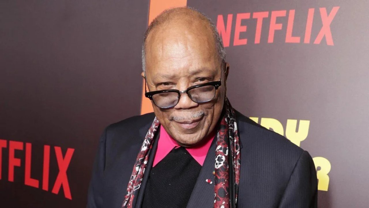 Dünyaca ünlü müzik yapımcısı Quincy Jones öldü