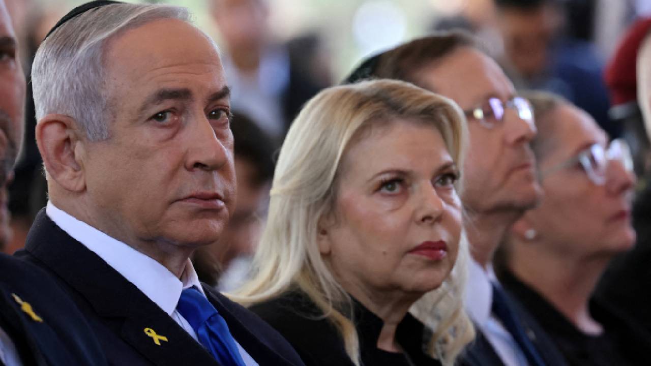 Netanyahu hakkındaki yolsuzluk davası: 10 hafta daha ertelenmesi talebi reddedildi, 2 Aralık'ta ifade verecek