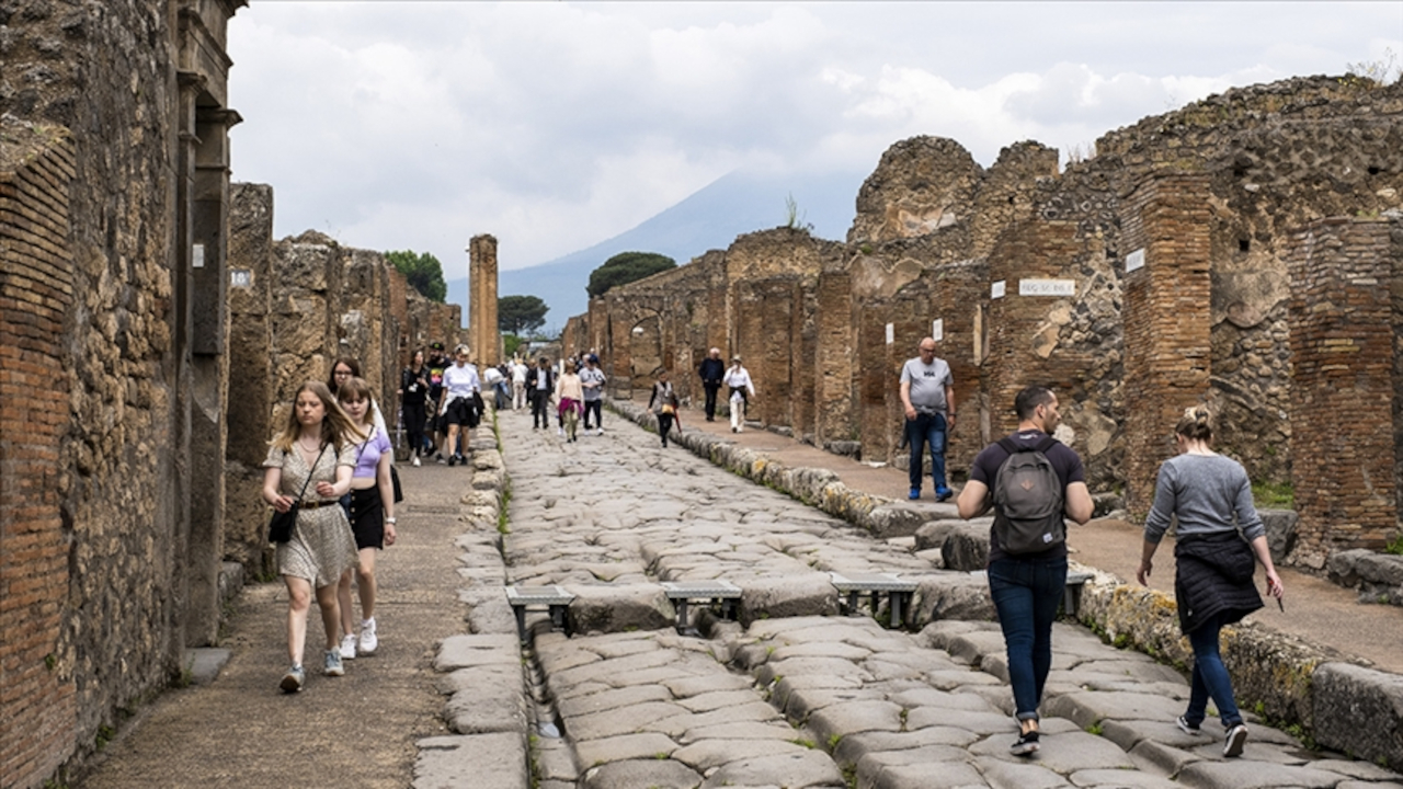 İtalya'da 'aşırı turizme' karşı yeni sınırlamalar