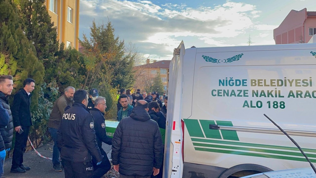 Niğde’de apartman dairesinde iki ceset bulundu