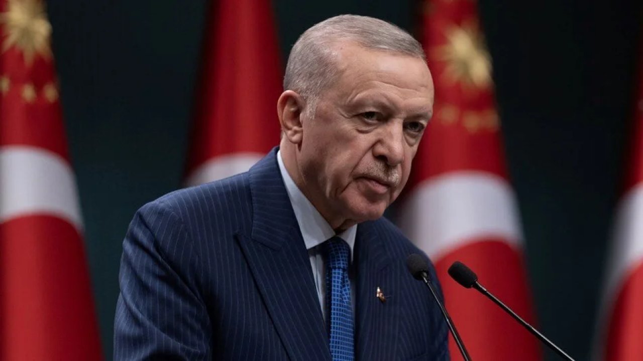 Erdoğan: Yüz binlerce Suriyeli Kürdü kabul eden Türkiye'ydi