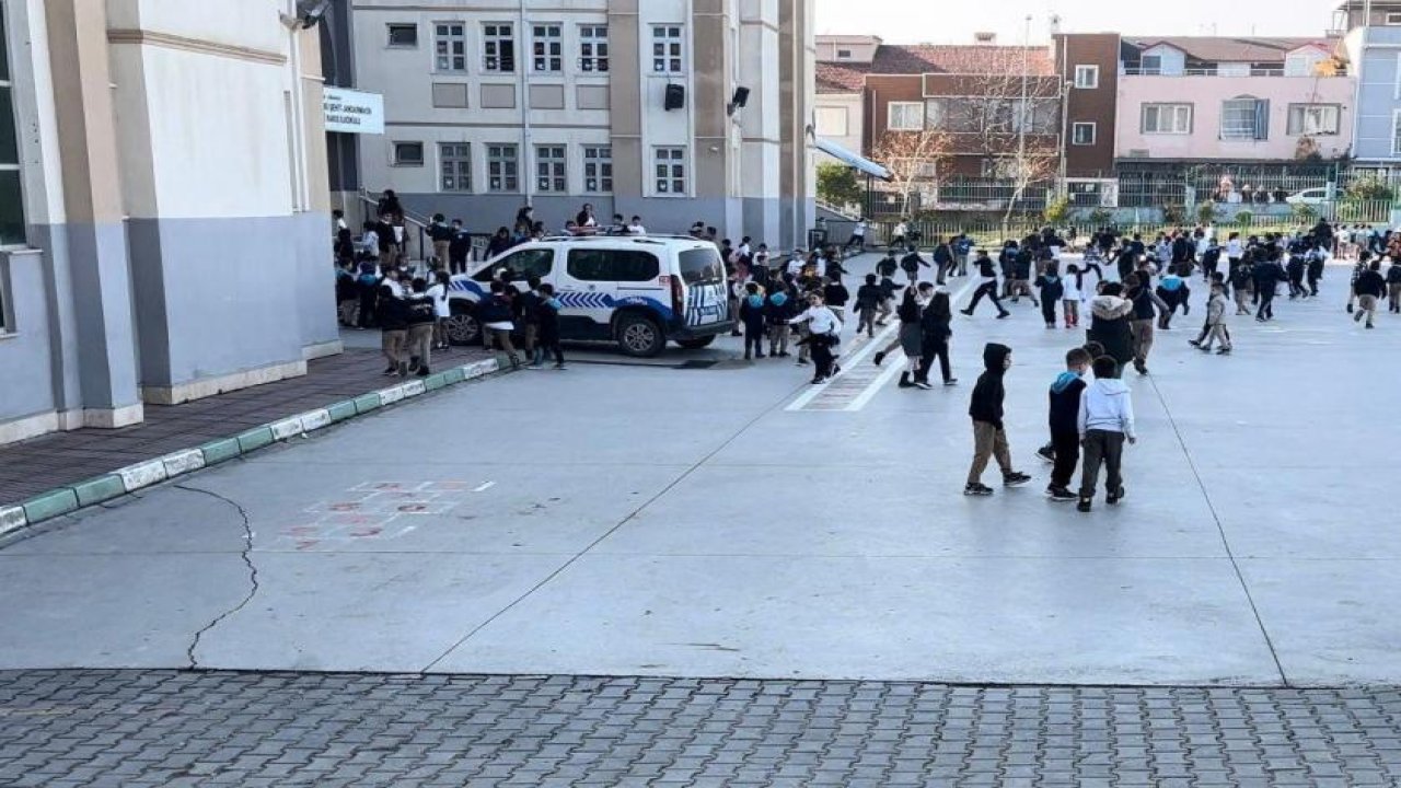 Bursa'da 'Yerli Malı Haftası'nda zehirlenen 13 öğrenci hastaneye kaldırıldı