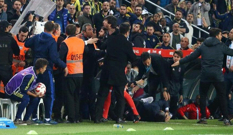 Fenerbahçe ve Beşiktaş disipline sevk edildi