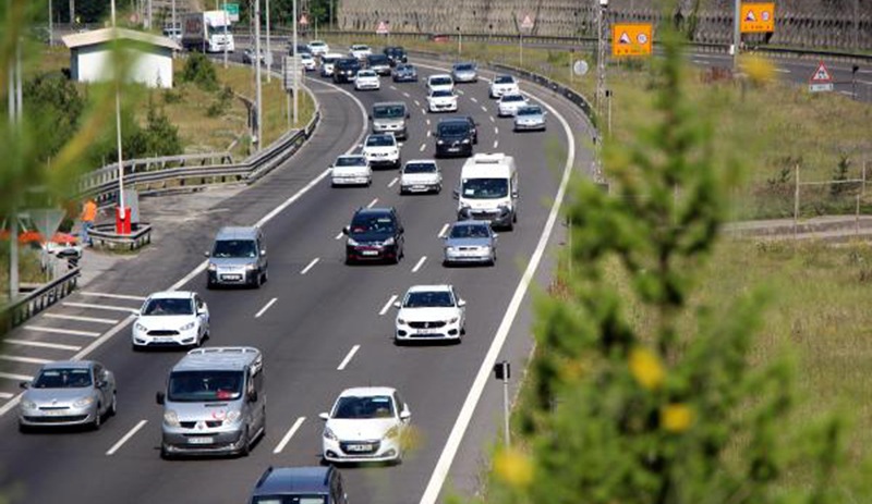 TEM Bolu yolunda trafik yoğunluğu başladı